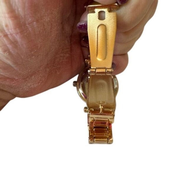 Vivani Gold-Tone Stainless Steel Womens Watch With Roman Numerals & Fold-Over Cl - Picture 4 of 5